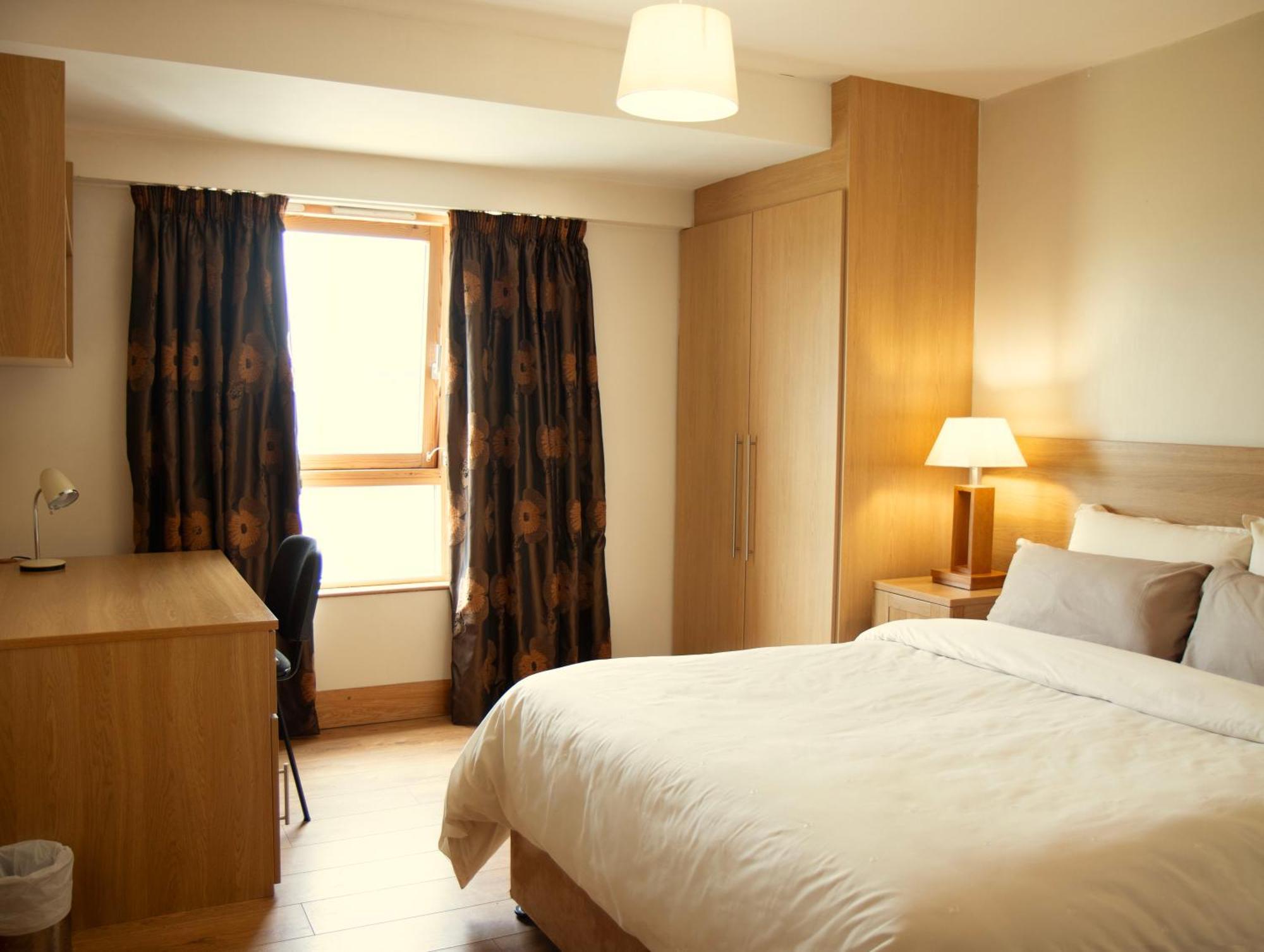 St Angela'S Lakeside Aparthotel Sala Sligo Zewnętrze zdjęcie